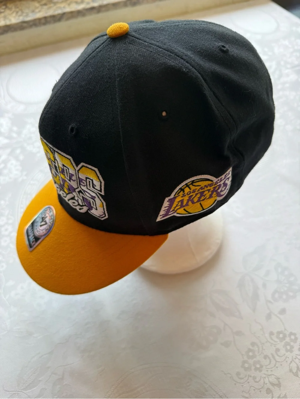 Forty Seven Brand Los Angeles Lakers Black/Gold Snapback Hat Embroidered Cup HWC